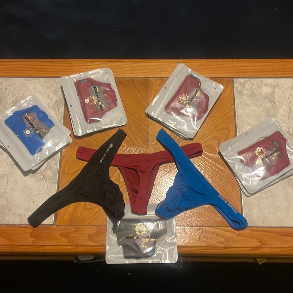 Brave Person Mens Thong XL/32-38, 3 packs NIP all day comfort and stretchy